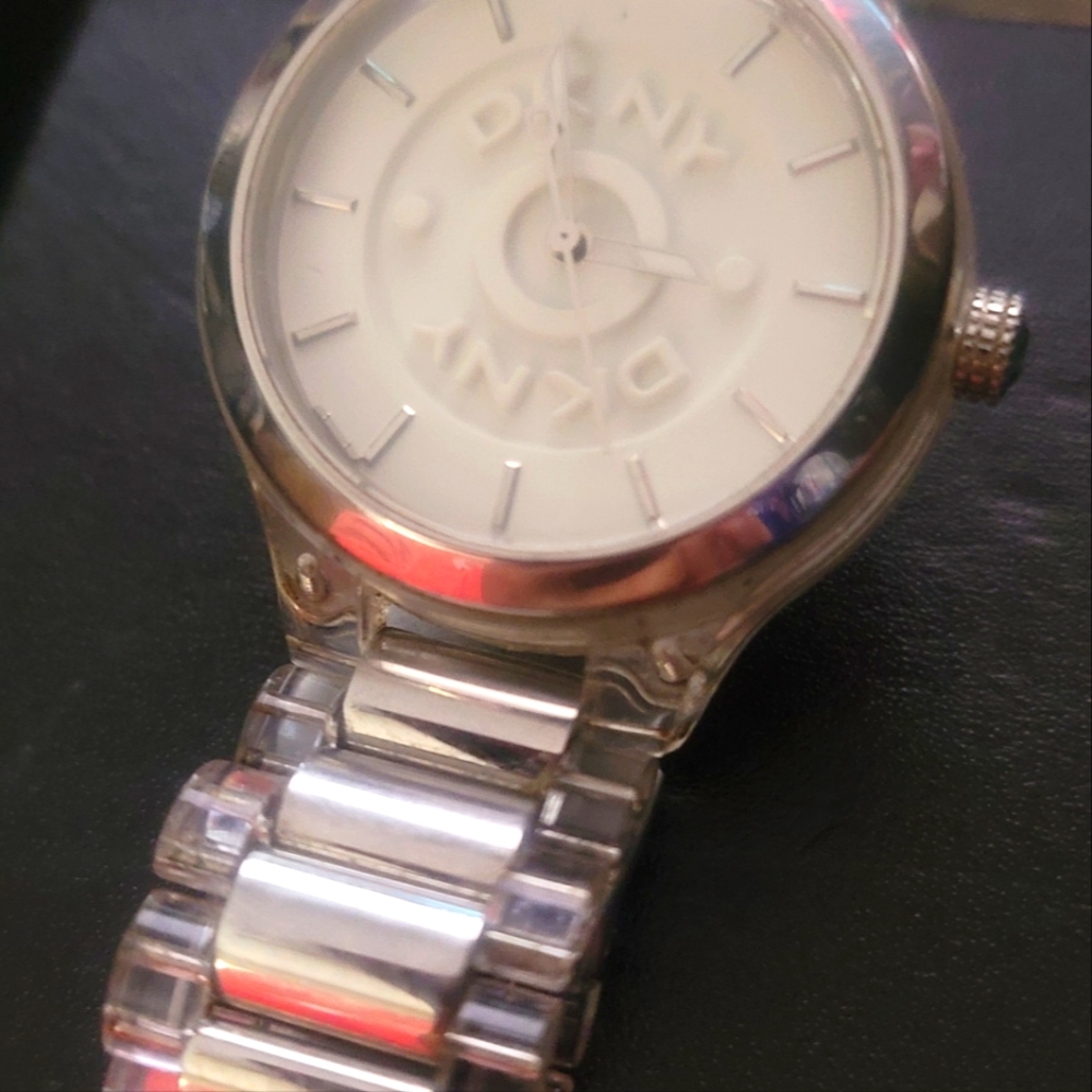 DKNY Women Watch